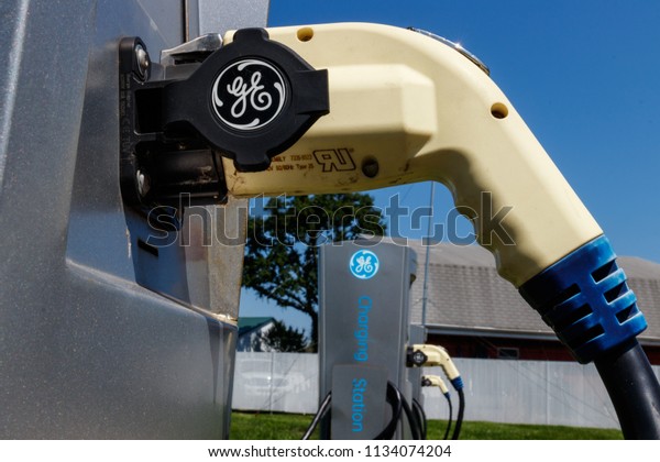 Lafayette - Circa July 2018: GE\
Electric Vehicle Charging Station. The General Electric charging\
station offers fast recharging of electric vehicles\
VII
