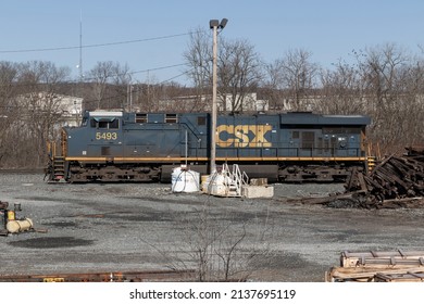 Lafayette - Circa March 2022: CSX Locomotive Train. CSX Transportation Operates A Class I Railroad In The US.