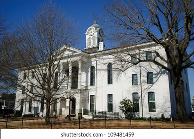 Lafayette County Courthouse In Oxford, Mississippi In Winter.