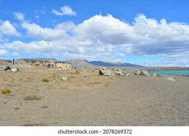 Lago Argentino Lake Shore Rocks