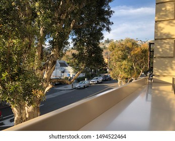 Laguna Beach, California/ United States - 2019-07-23 : Rooftop Bar Counter Along The Street