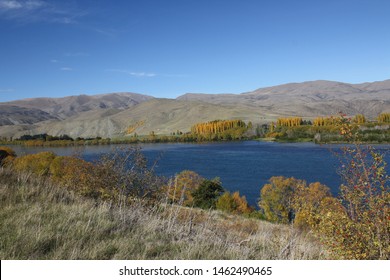 Lake Aviemore, Waitaki District, New Zealand