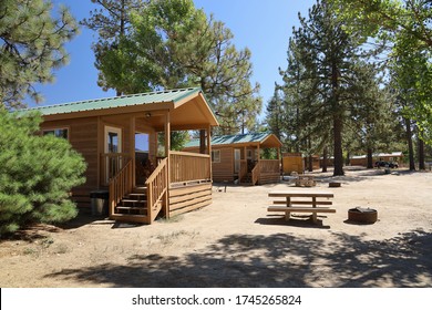 Lake Hemet Campground Lake View Cabins In California.