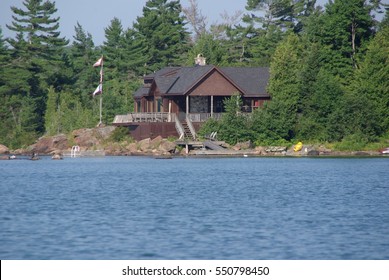 Lake House In Canada 