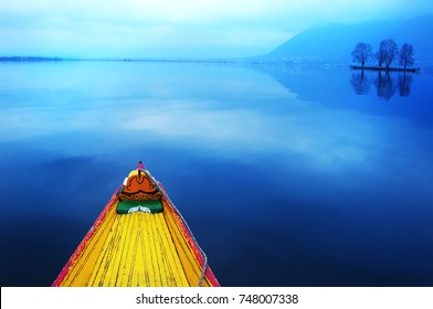 Lake In Kashmir, India One Of The Most Famous Tourist Place