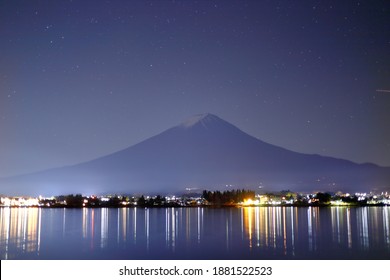 222 Milky way galaxy mountain fuji Images, Stock Photos & Vectors ...