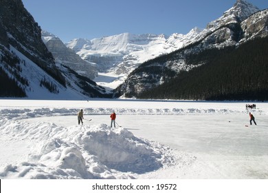 Lake Louise - Winter Wonderland