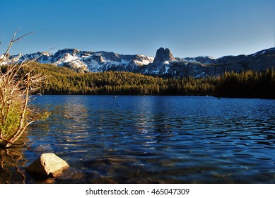 14 Lake mary mammoth ca Images, Stock Photos & Vectors | Shutterstock