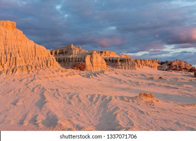 Lake Mungo Sand Formations