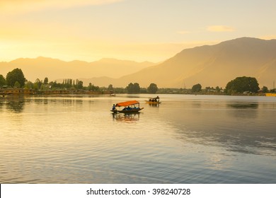 Lake With Sunset, Dal Lake