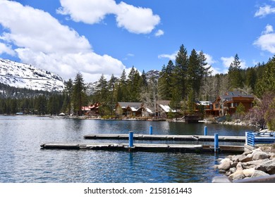 Lake Tahoe, CA, USA: May, 11, 2022. The Scenery Of Luxury Residential Homes By Lake Tahoe.