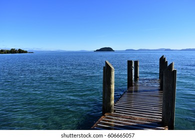 Lake Taupo New Zealand