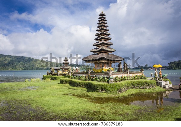 Lake Temple Ulun Danu Bratan Temple Stock Photo Edit Now 786379183