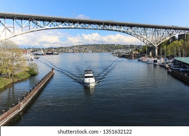 Lake Union View In Fremont, Seattle