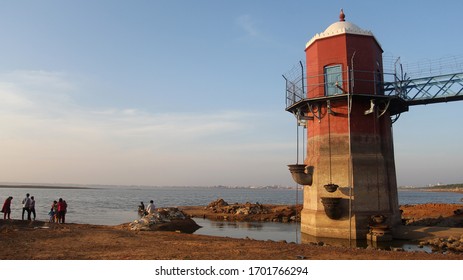 Lake Water Level Tower - India, Chennai