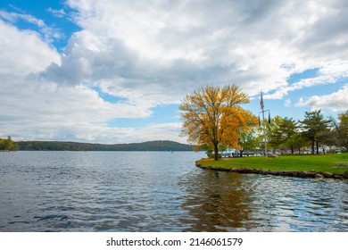 Lake Winnipesaukee Meredith Bay Historic Town Stock Photo 2146061579 ...