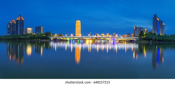 Lake Of Zhengzhou CBD