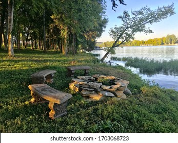 Lakeside Beauty In Middle Tennessee