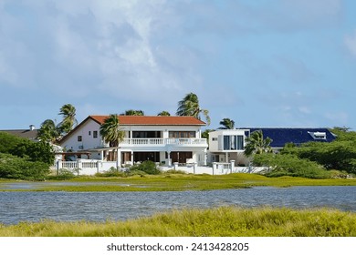 Lakeside luxury villas Noord Aruba - Powered by Shutterstock