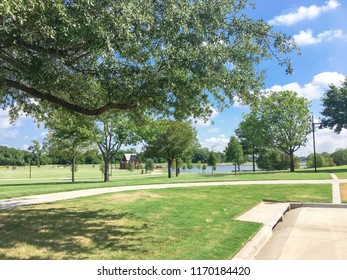 Lakeside Park Pathway Trail System Coppell Stock Photo 1170184420 ...