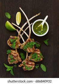 Lamb chops on bone, with mint-garlic sauce