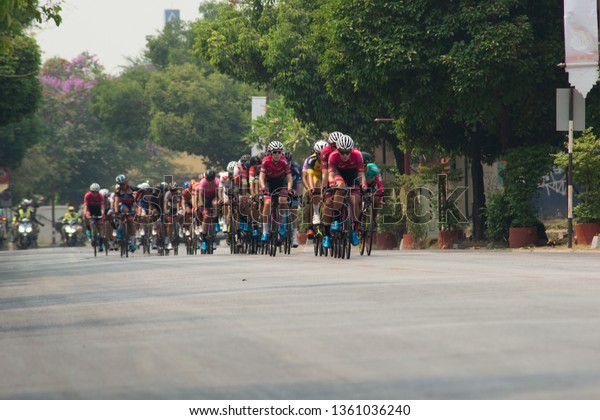 peloton bike race 2019