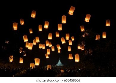 Lampion Waisak