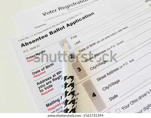 Lancaster,\
Ohio / USA: November 2019 American absentee ballot application form\
for people to vote for elections via mail with a pen. Ohio form.\
Early voting form. 2020. Swing\
States.\
\

