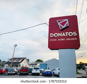 Lancaster Ohio/USA-July 2020: Donatos Pizza Chain Which Also Serves Sub Sandwiches And Salads