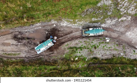 Land Rovers Off Road In Snowdonia