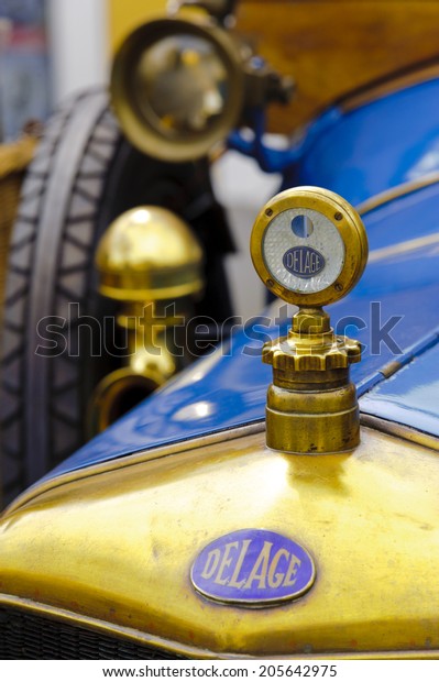 LANDSBERG, GERMANY -\
JULY 12, 2014: Public oldtimer rally in Bavarian city Landsberg for\
at least 80 years old veteran cars with a front view of Delage\
Tourer, built at year\
1915