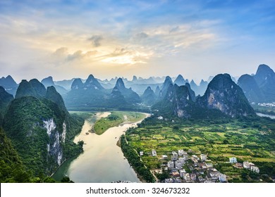 Landscape Guilin Li River Karst Mountains Stock Photo 324673232 ...