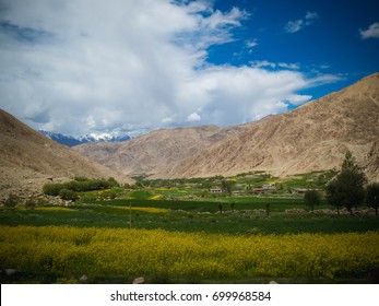 Landscape labakh,India - Shutterstock ID 699968584