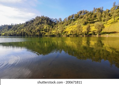 746 Mahameru Mountain Images, Stock Photos & Vectors | Shutterstock