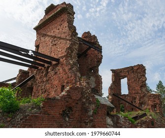  Landscape, Ruins Of A Building In The City, WWII Monument, Battle Of Stalingrad 