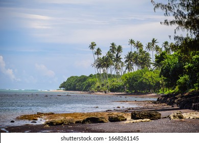 Landscapes And Architecture Of Samoa Archipelago