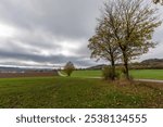 Landschaft mit vielen Wolken im Sauerland