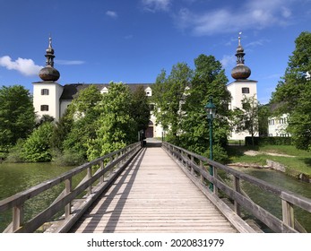 Landschloss Orth Gmunden Upper Austria Salzkammergut Stock Photo ...