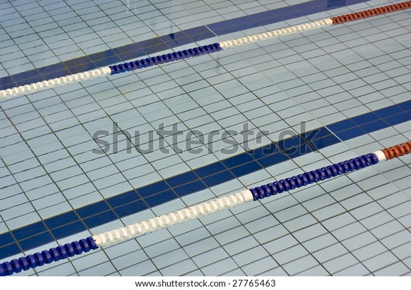 Lane\
markers dividers for racing in a swimming\
pool