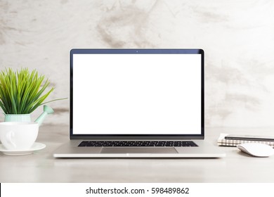 Notebook-Bildschirm mit weißem Bildschirm an der Vorderseite des Arbeitstitels