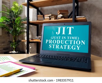 Laptop with JIT just in time production strategy.