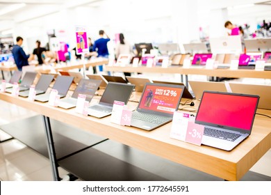 Laptops In An Electronics Store. Electro Home Appliances And Hobbies. Sale Of Goods On Black Friday In A Shopping Center. Household Appliances In Stock. Almaty, Kazakhstan May 15, 2020