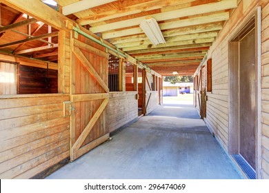 Royalty Free Horse Barn Stock Images Photos Vectors Shutterstock