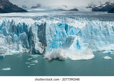 Large Chunk Of Ice Is Breaking Off The Perito Moreno Glacier, Los Glaciares National Park