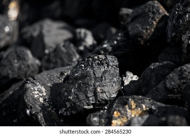 large coal lumps
