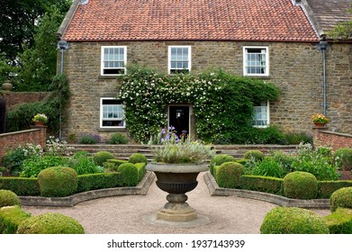 Large English Farm House And Garden