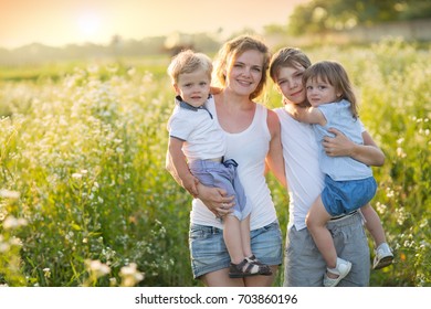 Large Family Children Outdoors Stock Photo 703860196 | Shutterstock