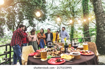 A Large Group Of Friends Waiting For Dinner Show In The Countryside While Speaking About Summer Travel