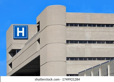 Modern Hospital Style Building Stock Photo 212251981 | Shutterstock