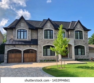 Imagenes Fotos De Stock Y Vectores Sobre Brick Home Shutterstock